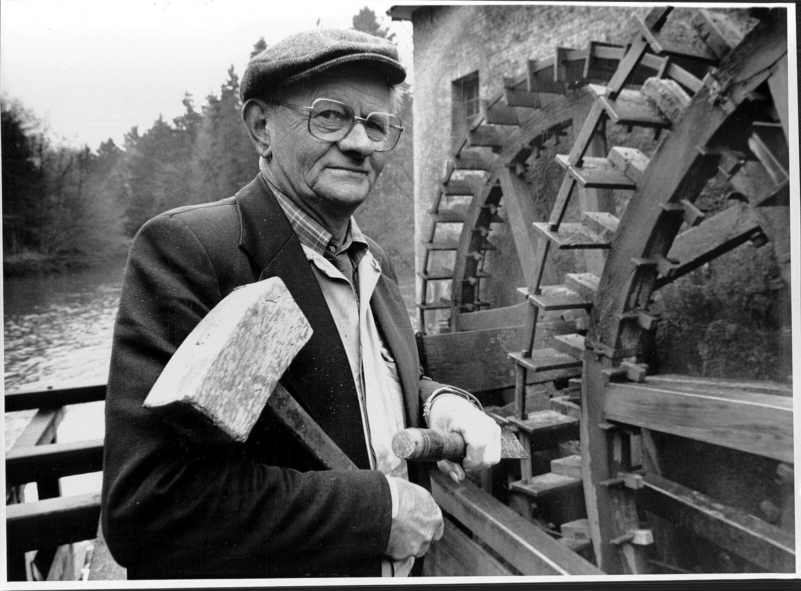 Molenbouwer Bernard Wintels in 1989.jpg