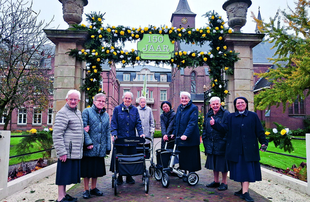 3. De zusters zagen dat het goed was..jpg