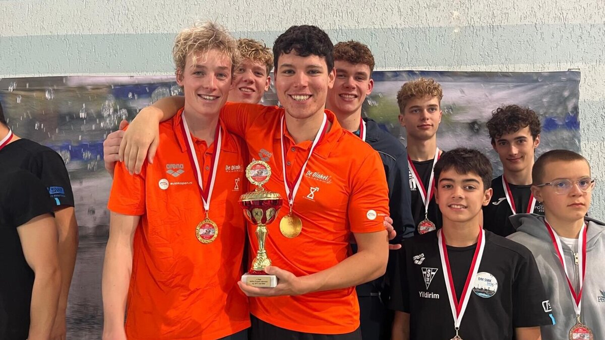 Remscheid 2025 estafette 4x50 vrij heren 1e.jpg