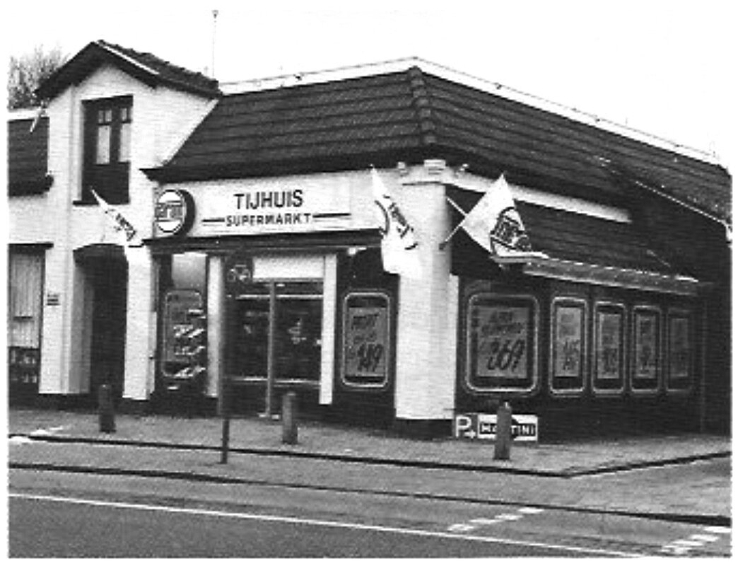 Supermarkt Tijhuis in 1985.jpg