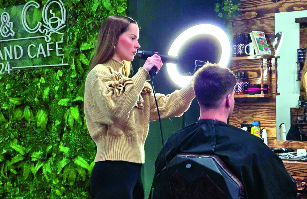 FOTO PERSBERICHT REBEL.jpg